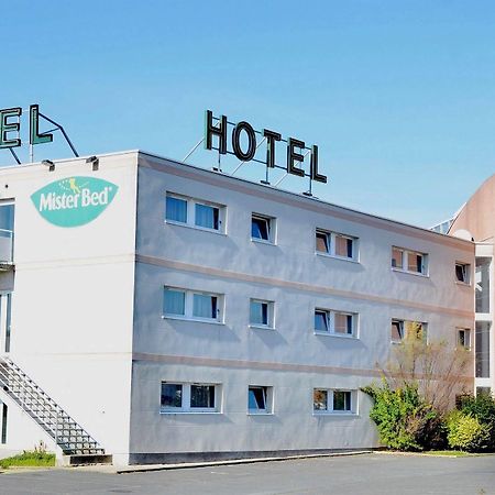 Hotel Mister Bed Chambray Les Tours Exterior foto